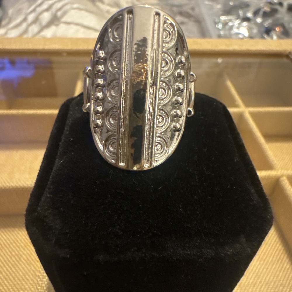 Bold Tribal Silver-Tone Shield Ring | Boho Stretch Statement Ring